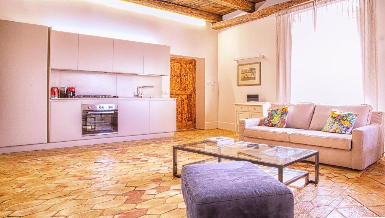 Villa Residenza Ucci Ali Crotone Exterior foto