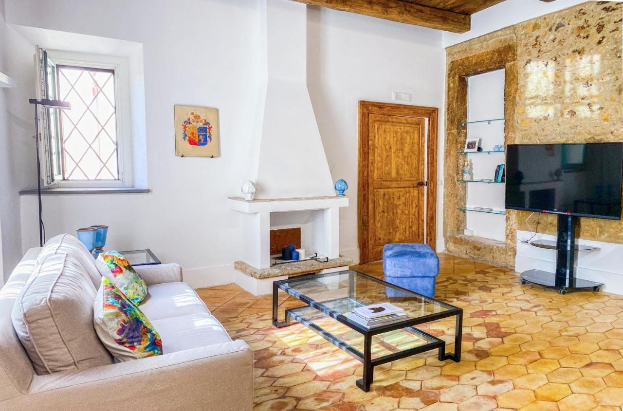 Villa Residenza Ucci Ali Crotone Exterior foto